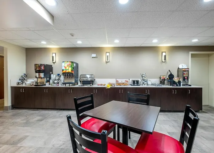 Red Roof Inn Plus+ Tuscaloosa - University