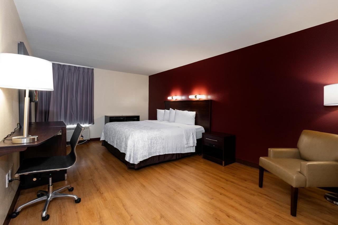 Hotel Red Roof Plus+ -